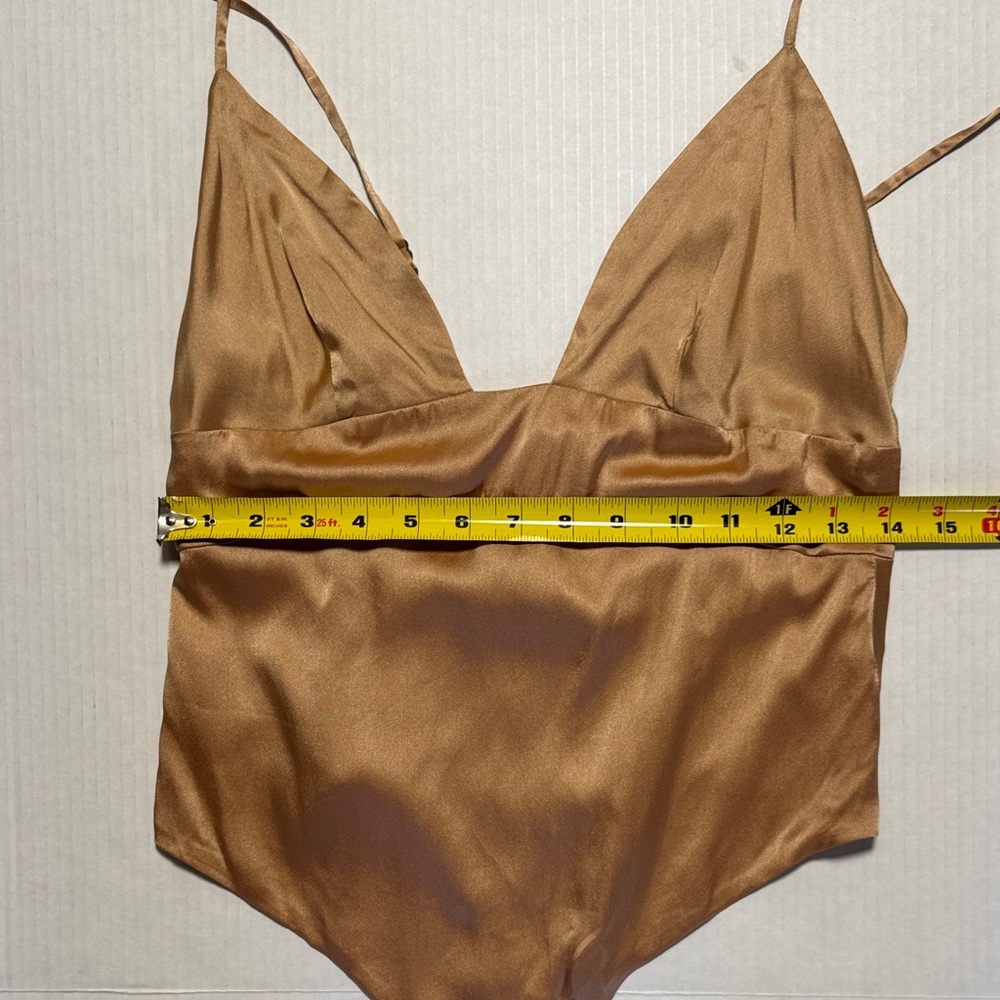 FOR LOVE & LEMONS NWT Champagne Silk Blend Satin Bodysuit Lingerie Deep V Size M - Picture 4 of 15